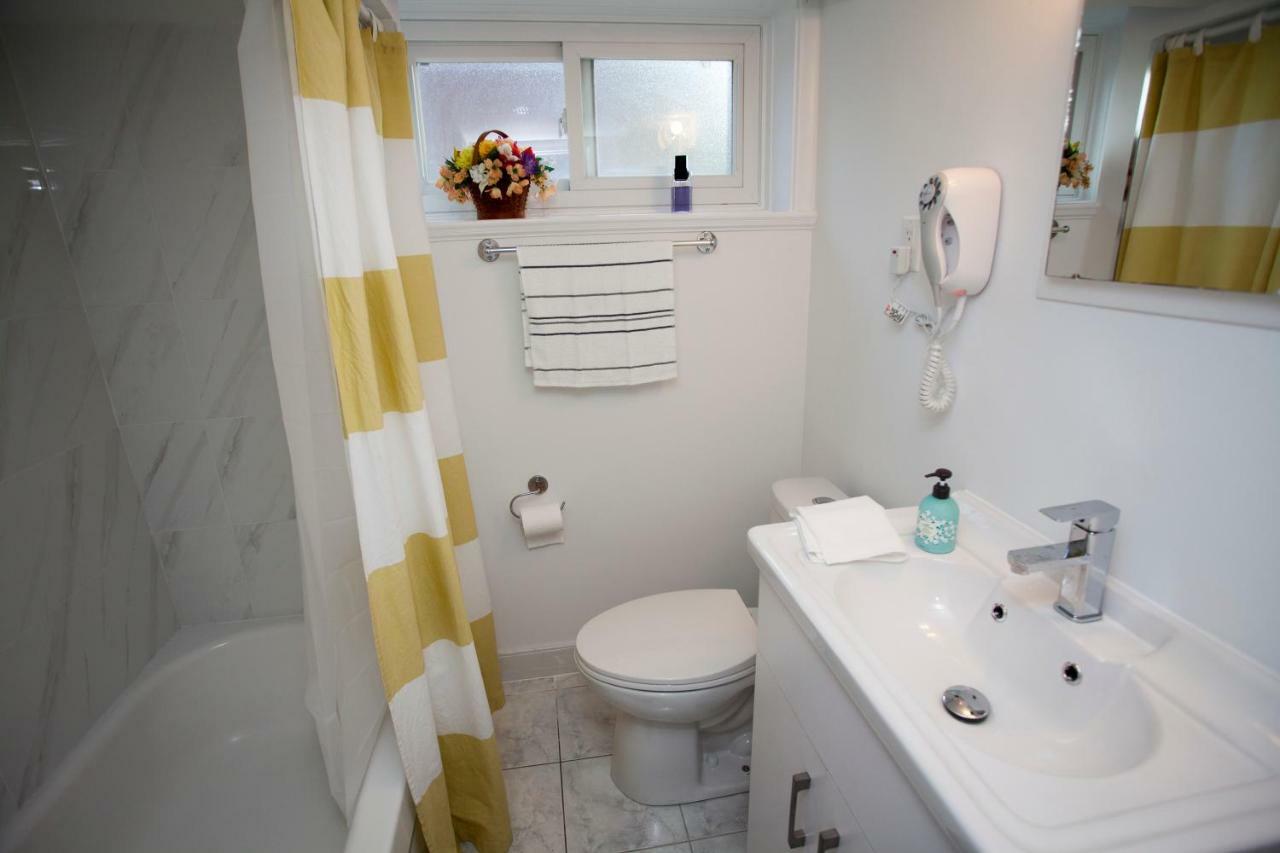 Cozy 3Br 2Bth Lower Unit, A Min To Hwy401, 404 & Dvp Villa Toronto Exterior foto